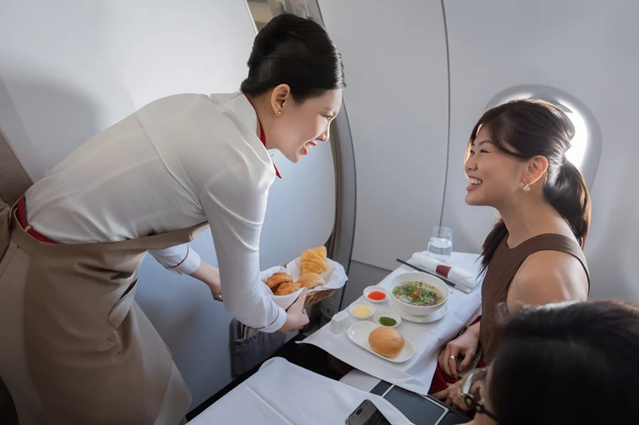 Trải nghiệm hạng thương gia Sun PhuQuoc Airways với không gian riêng tư và dịch vụ cao cấp Đặt vé Business Class Sun PhuQuoc Airways
