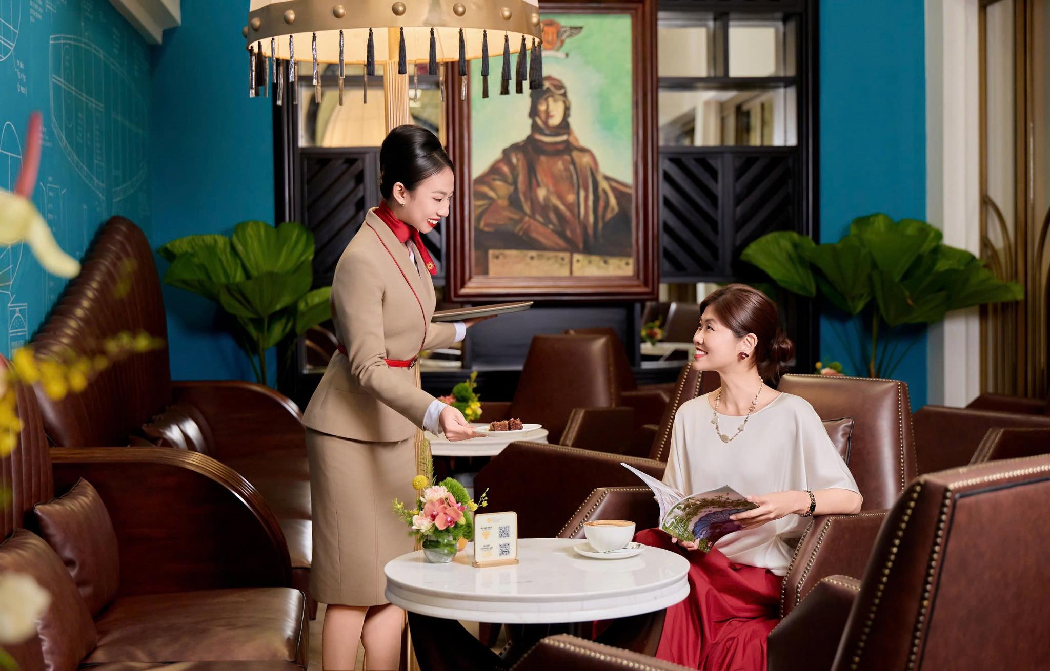Du khách đặt vé máy Hong Kong - Việt Nam SPA trải nghiệm Phòng chờ Thương gia