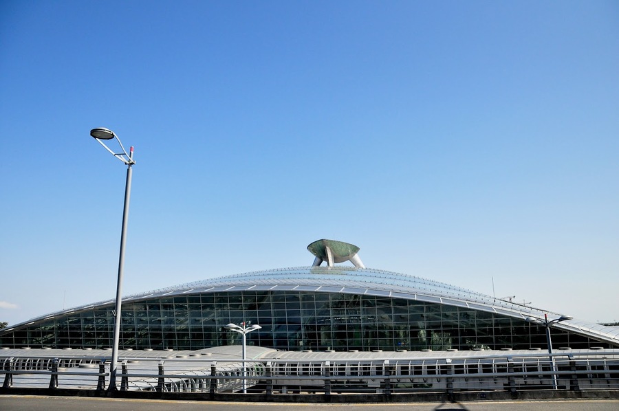 Khung cảnh bên ngoài điểm đi từ sân bay Incheon về Việt Nam