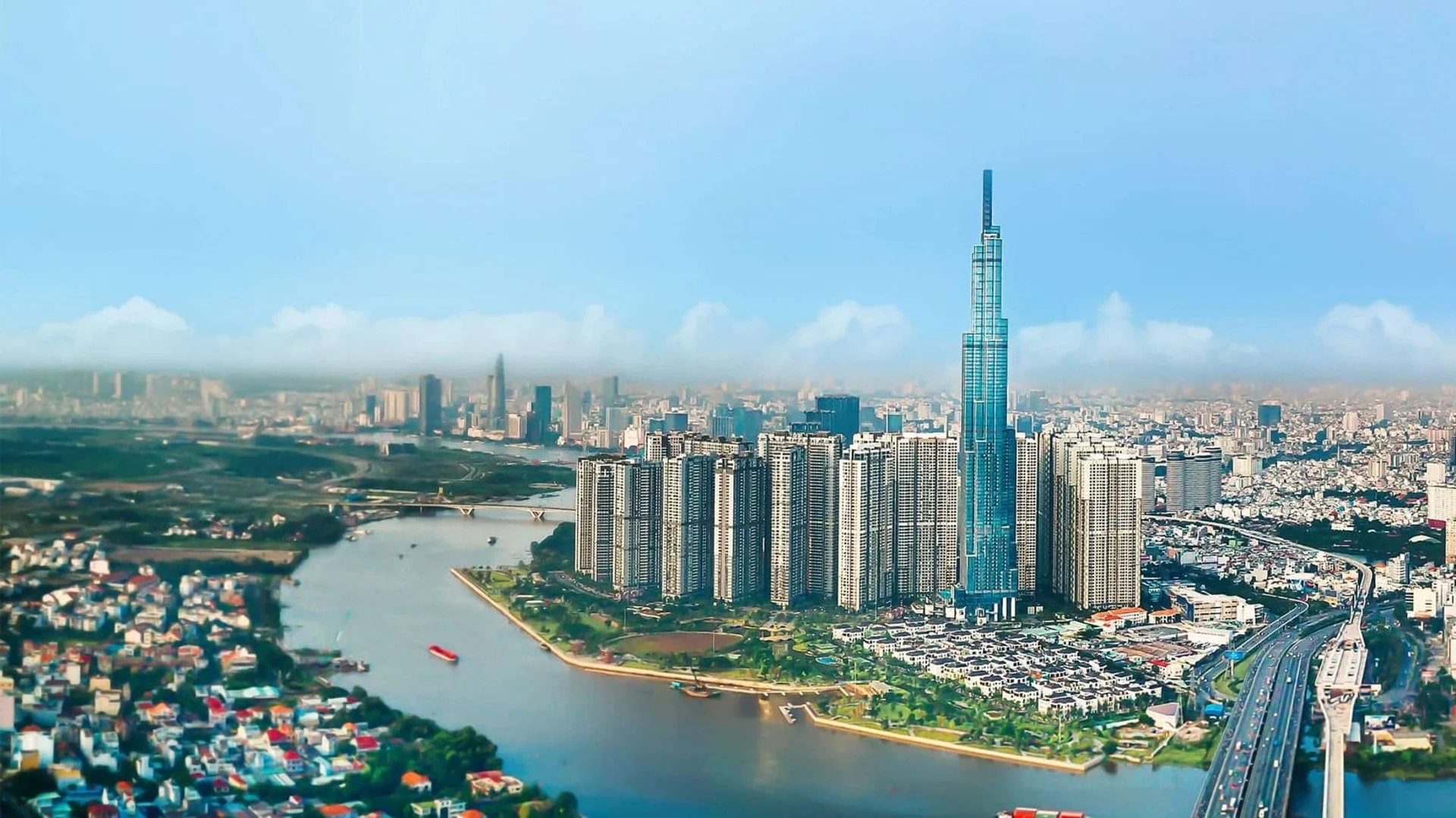 Tham quan Landmark 81 khi đến Sài Gòn