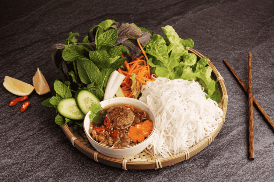 Sau các chuyến bay Hà Nội, du khách nên lên kế hoạch thử bún chả