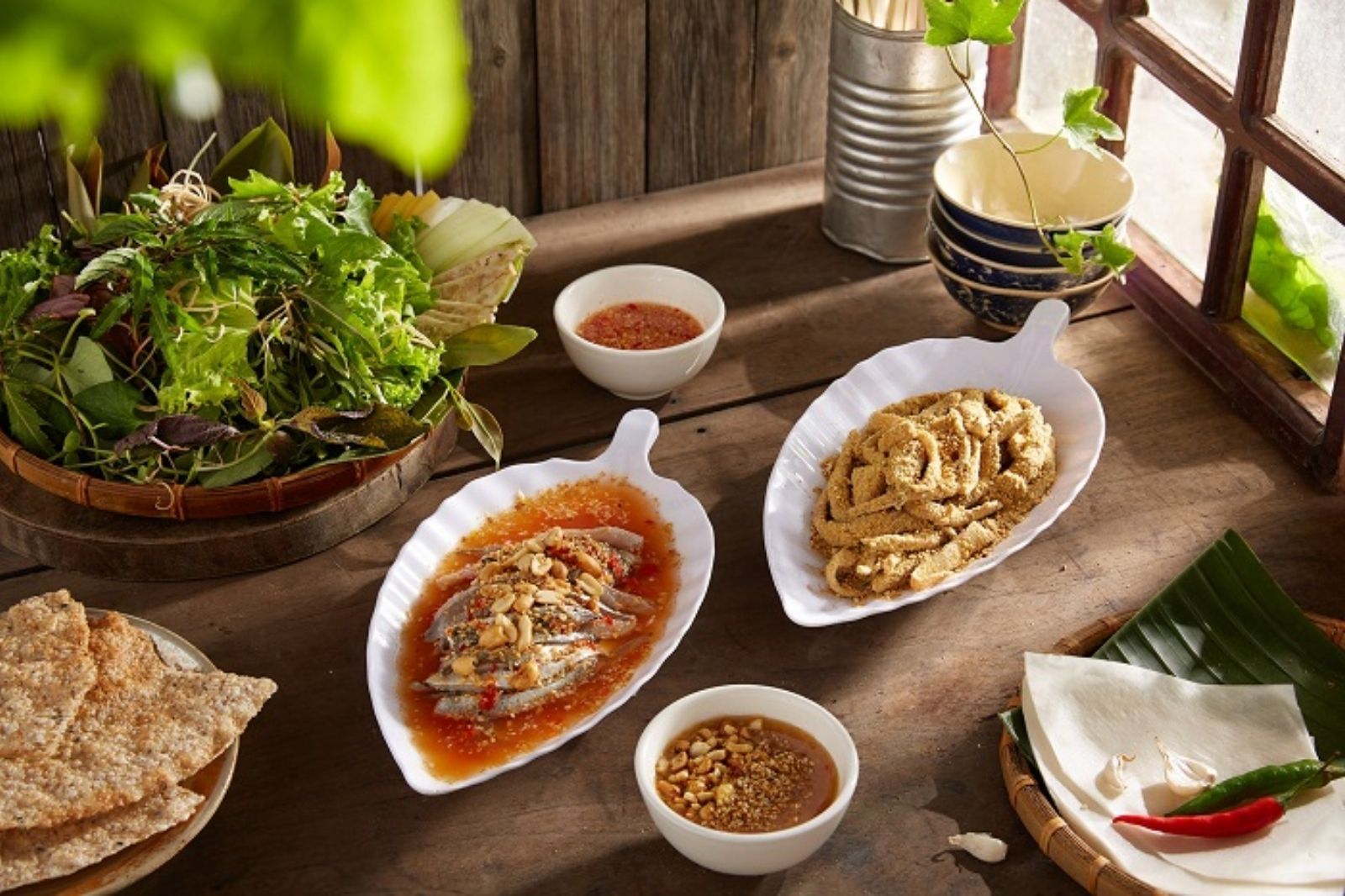 Thử ngay gỏi cá Nam Ô khi bay đến Đà Nẵng