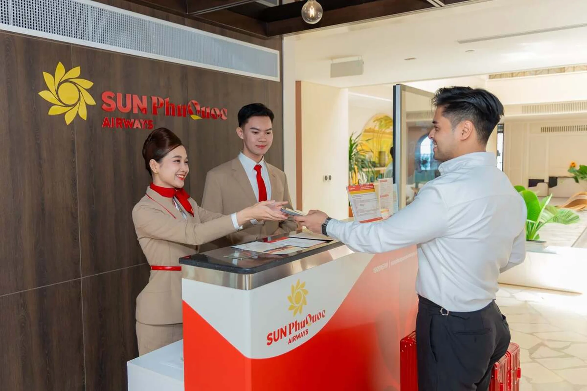In-town Check-in ở khách sạn thuộc Sun Group